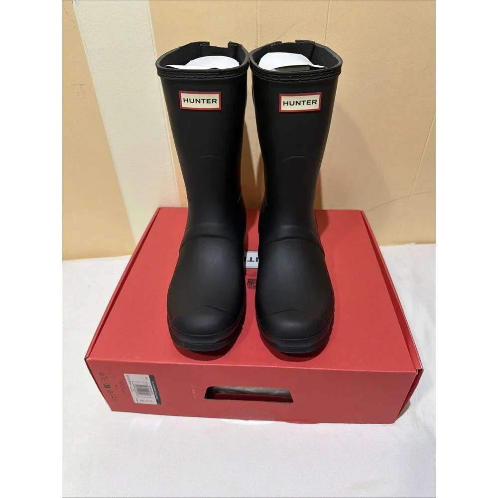Hunter Original Women's Short Back Adjustable black Rain Boots. Size‎ US 11. New
